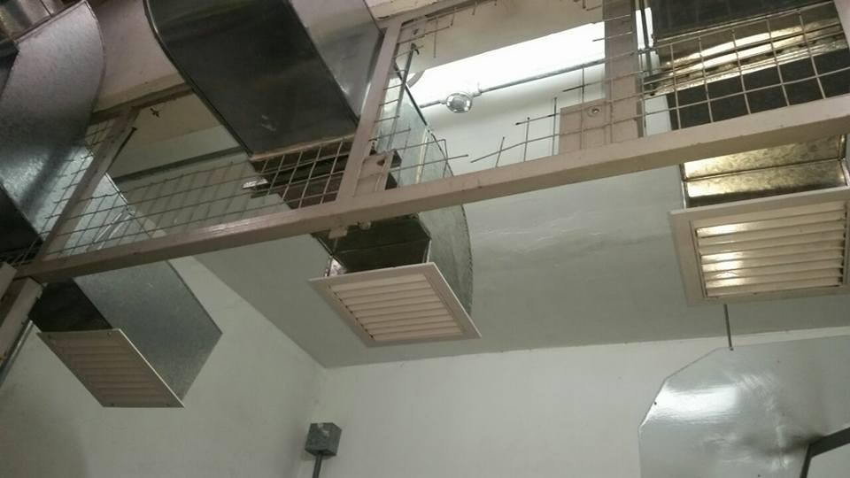 Reubicación e instalación de rejillas